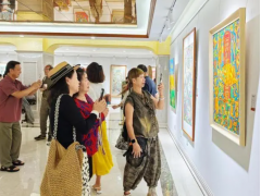 “爨出云南——李卫忠当代艺术作品展”在昆明开幕