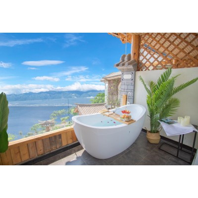 观海屋正面海景阳台标间图1
