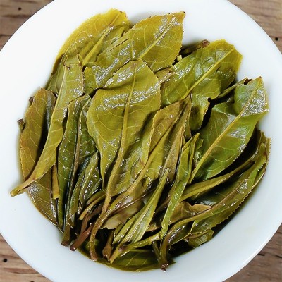 那卡2024年春茶云南普洱茶叶生普茶饼357g古树金黄醇和顺滑 普洱茶1饼图4