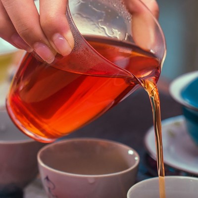 云南普洱熟茶批发小沱茶250g/份陈年普洱 送礼精美盒装小金砖茶叶1盒图4