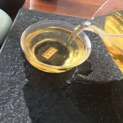 咏普号白茶 凤庆大叶种老白茶 产地古树叶子 不炒不揉不晒月光白2斤图3