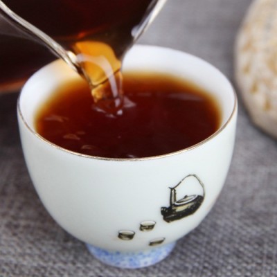 批发云南普洱茶叶 七子饼茶金芽小饼 熟茶 宫廷普洱茶饼2饼
