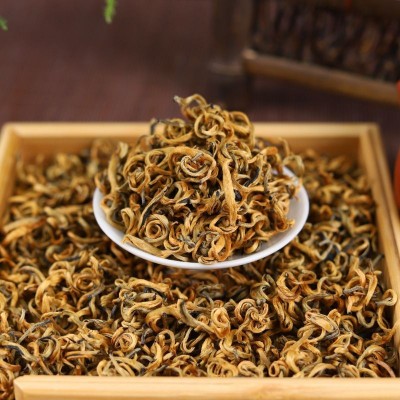 云南凤庆蜜香金芽500g散装滇红茶厂家现货批发2024大叶种茶功夫茶1斤图4