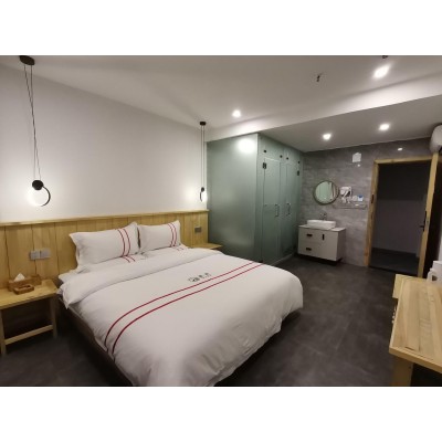 清新典雅阳光标间图1
