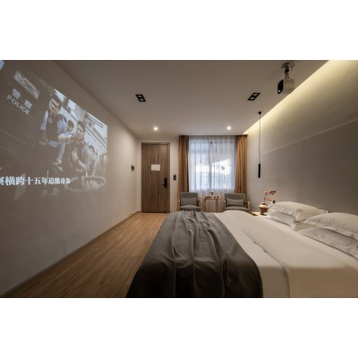 今吾·特大床房-医用供氧+地暖+180寸影音图3