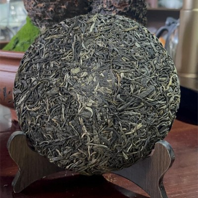 云南普洱生茶大叶种古树茶云南大树七子饼茶357g生茶饼厂家批发      1饼图2