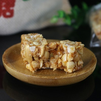 现货批发 云南特色休闲食品狗屎糖 桂花原味花生酥糖300g布袋装       2袋图3