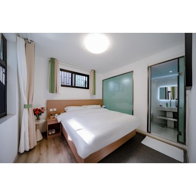紫薇房 | 温馨大床房  18-20m²图3