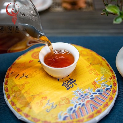 班章龙饼普洱熟茶357g 云南古树8年老熟普班章七子饼厂家批发1饼图4