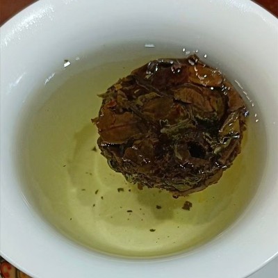 批发云南白茶 2023年玲珑小饼饼干茶 布朗山白茶鲜爽甘甜5克白茶1斤图3