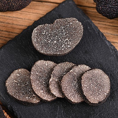 新鲜黑松露1000g云南新鲜食用菌猪拱菌原产成熟块菌煲汤食材直销1件图2