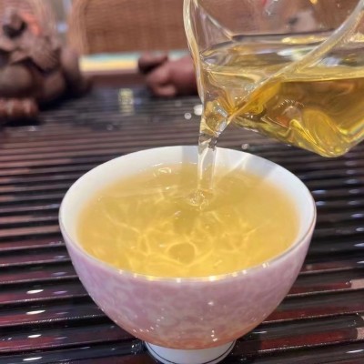 云南普洱茶2022年哆依树高杆老树茶高端生茶357克饼茶一件也批发1饼图4
