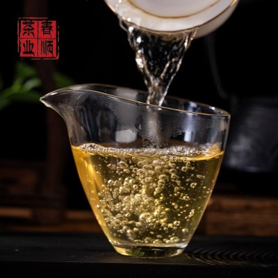 云南普洱茶批发2024年曼松生普散茶厂家直发散装大叶种晒青普洱茶1包图3