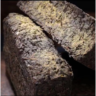 黑茶湖南安化黑茶07年原料压制1000克手工茯砖金花茯砖天 尖茯金花 1千克图3
