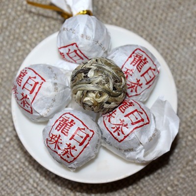云南古树白茶龙珠批发 景谷白毫银针龙珠散装 单芽月光白毫大白芽1件图5