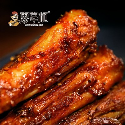廖掌柜麻辣烤卤脖非风干鸭脖子鸡脖休闲肉类零食小吃即食食 品批发 1根图3