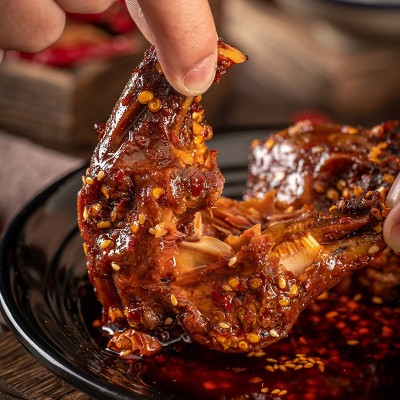 麻辣兔头2个装 冷吃麻辣兔肉休闲零食开袋即食四川特色小吃批发2包图3