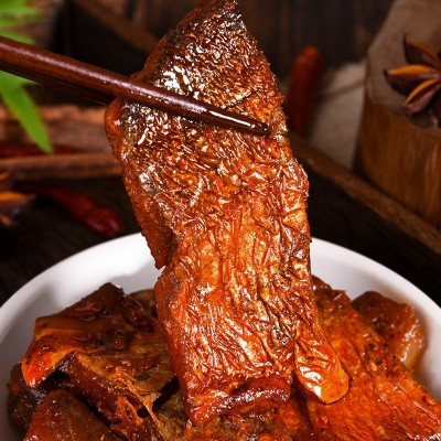 手撕鱼排香辣鱼尾香酥鱼块竹签鱼排散装称重开袋即食休闲零食批發1g图2