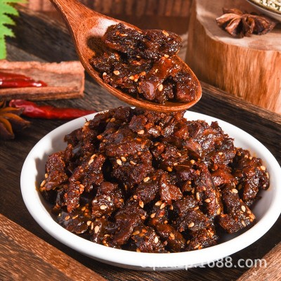 罗小町 牛肉零食160g麻辣牛肉干条香辣牛肉零食卤味冷吃整箱批发1包