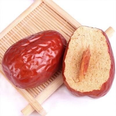 新疆和田大枣批发500g 狗头骏枣厚肉小核煲汤煮粥火锅枣水洗红枣2斤图2