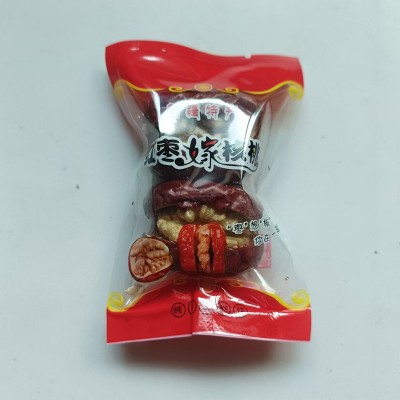 新疆灰枣夹核桃仁500克/袋批发代发 双粒包装红枣夹核桃仁无添加3袋