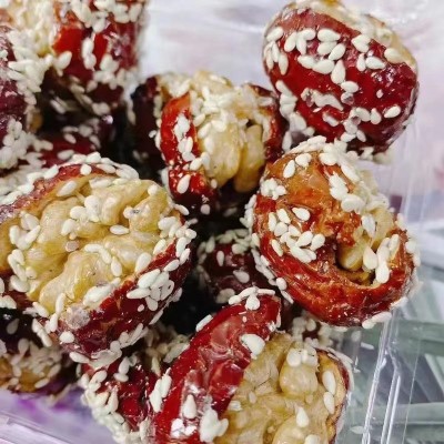 芝麻枣夹核桃 白芝麻红枣核桃 227克/盒 厂家批发 现货现发4盒图2