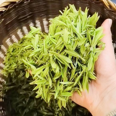 明前2024特级西湖核心产区茶新茶龙井茶协会指定包装送礼绿茶批发1盒图4