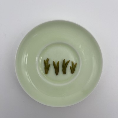 2025新茶早春茶明前茶黄版乌牛早绿茶茶炒青厂家直销高山绿茶散装1件图2