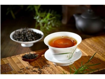 一克茶叶5亿霉菌，喝普洱茶到底是养生还是“养病”？