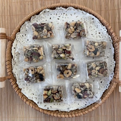 八宝切糕坚果糕点核桃腰果葡萄干红枣南瓜仁黑芝麻瓜子仁批发10斤图3