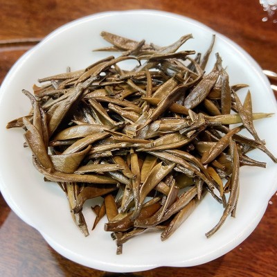茶叶白茶白毫银针高山原料老年份陈香水甜产地厂家直批500g 1斤图4