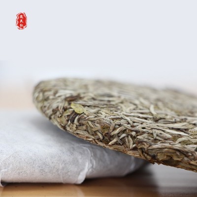 福建陈年白毫银针饼2015年福建白茶量350g全芽头银针饼茶叶代发 2个图3