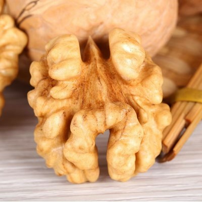 新货新疆纸皮核桃185纸皮核桃原味饱满手捏核桃薄皮核桃一件代发 2箱图4