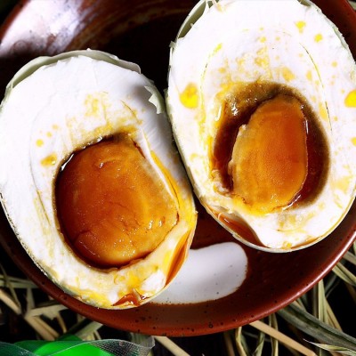 厂家批发亿家爱牌即食熟咸蛋农家散养起沙流油大号蛋80g20枚 2盒图3