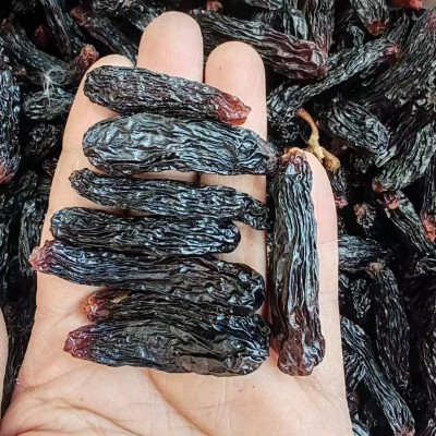 新疆蓝宝石葡萄干无籽黑玫瑰提子干天然晾晒黑香妃风干新疆特产 2袋图5