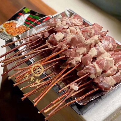 新疆特产尉黎鲜红柳罗布羊肉串20/串红柳烤肉烤串羊肉大肉串鲜嫩 1箱图3